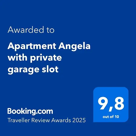 Apartman Angela With Private Garage Slot